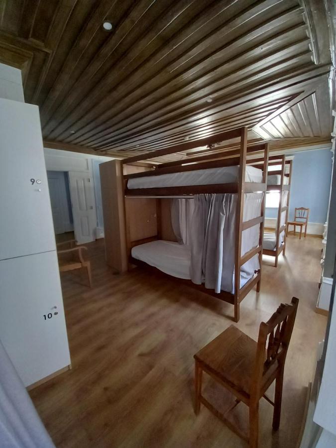 Entresocalcos Hostel Loriga Buitenkant foto